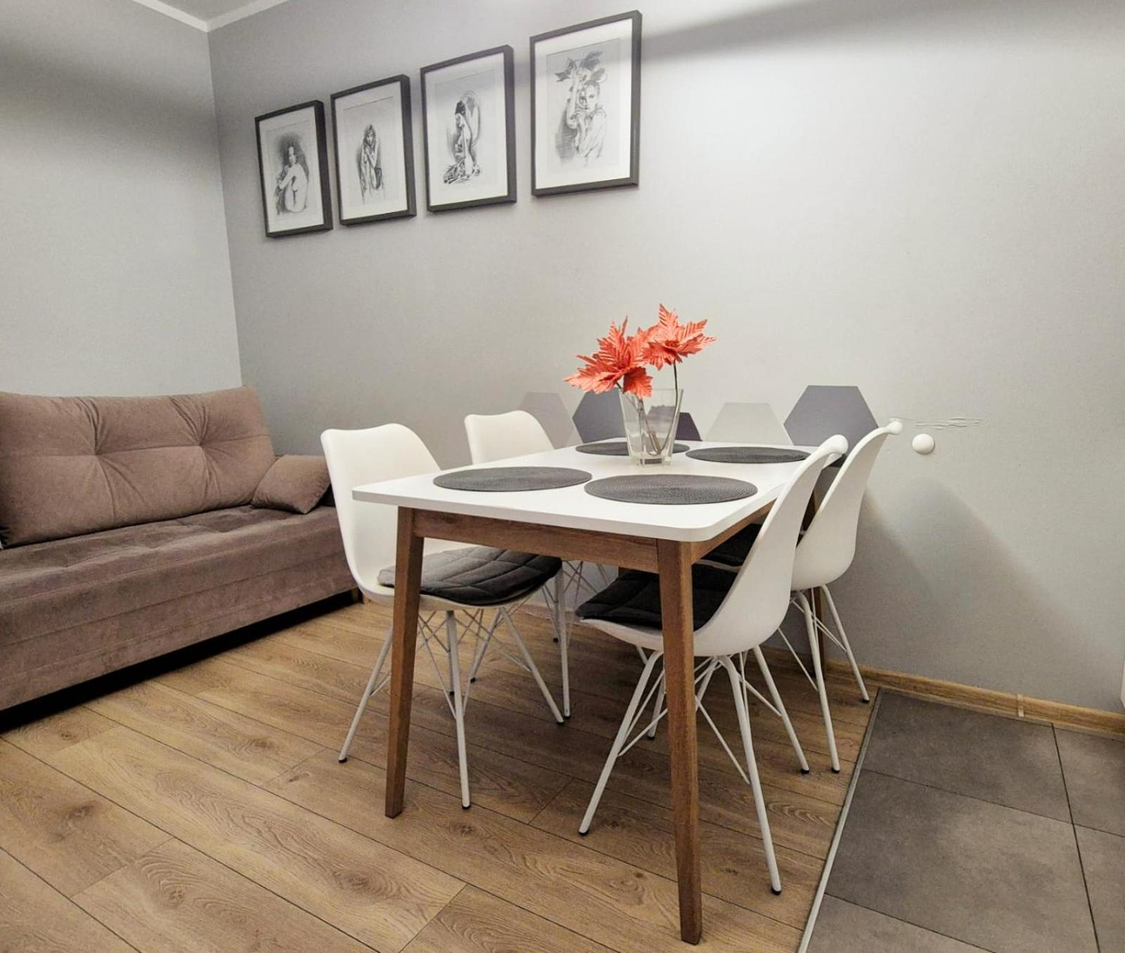 Tk Apartments Dabrowskiego Wroclaw Exterior photo