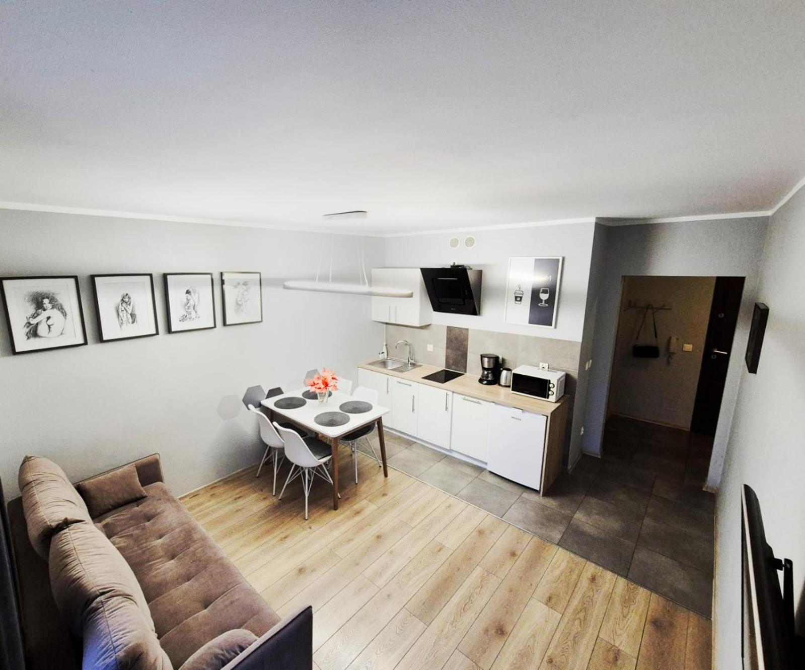 Tk Apartments Dabrowskiego Wroclaw Exterior photo